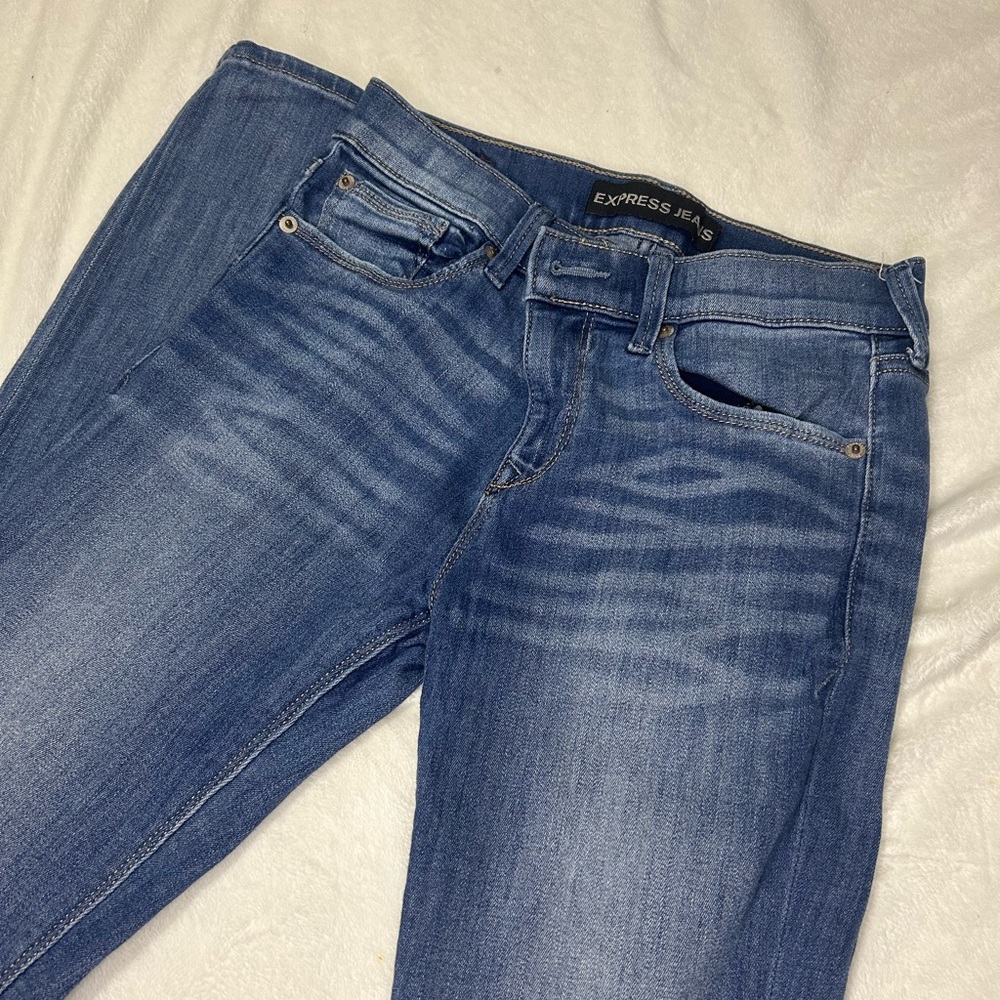 Express size 2r Jeans